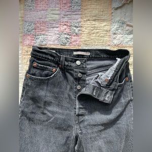 Levi’s Ribcage Straight leg jeans